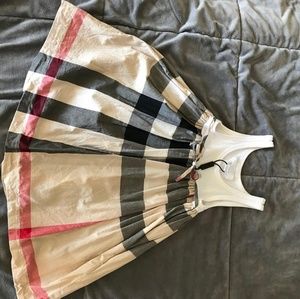 Girls clothing. Burberry dress size 4
